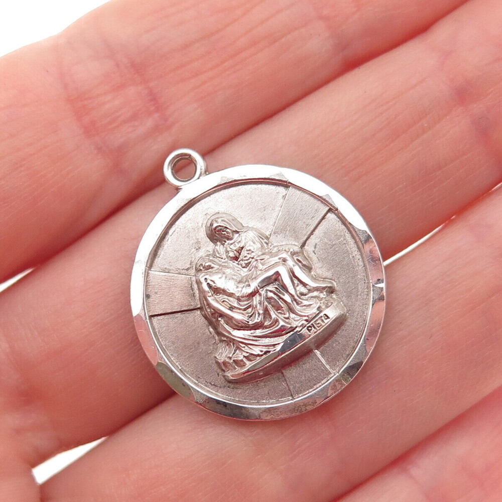 CATAMORE Sterling Silver Vintage World's Fair Pieta Michelangelo Medal Pendant